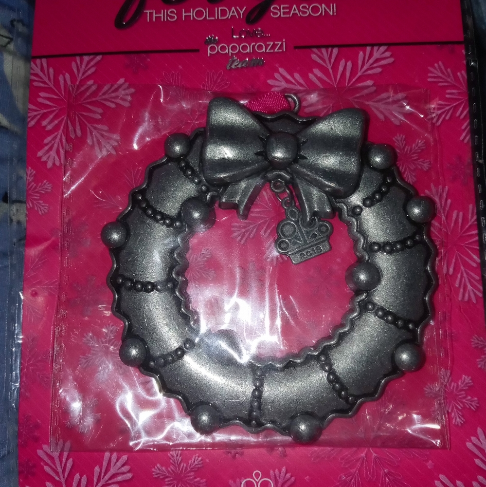 Papparazzi 2018 Christmas ornament